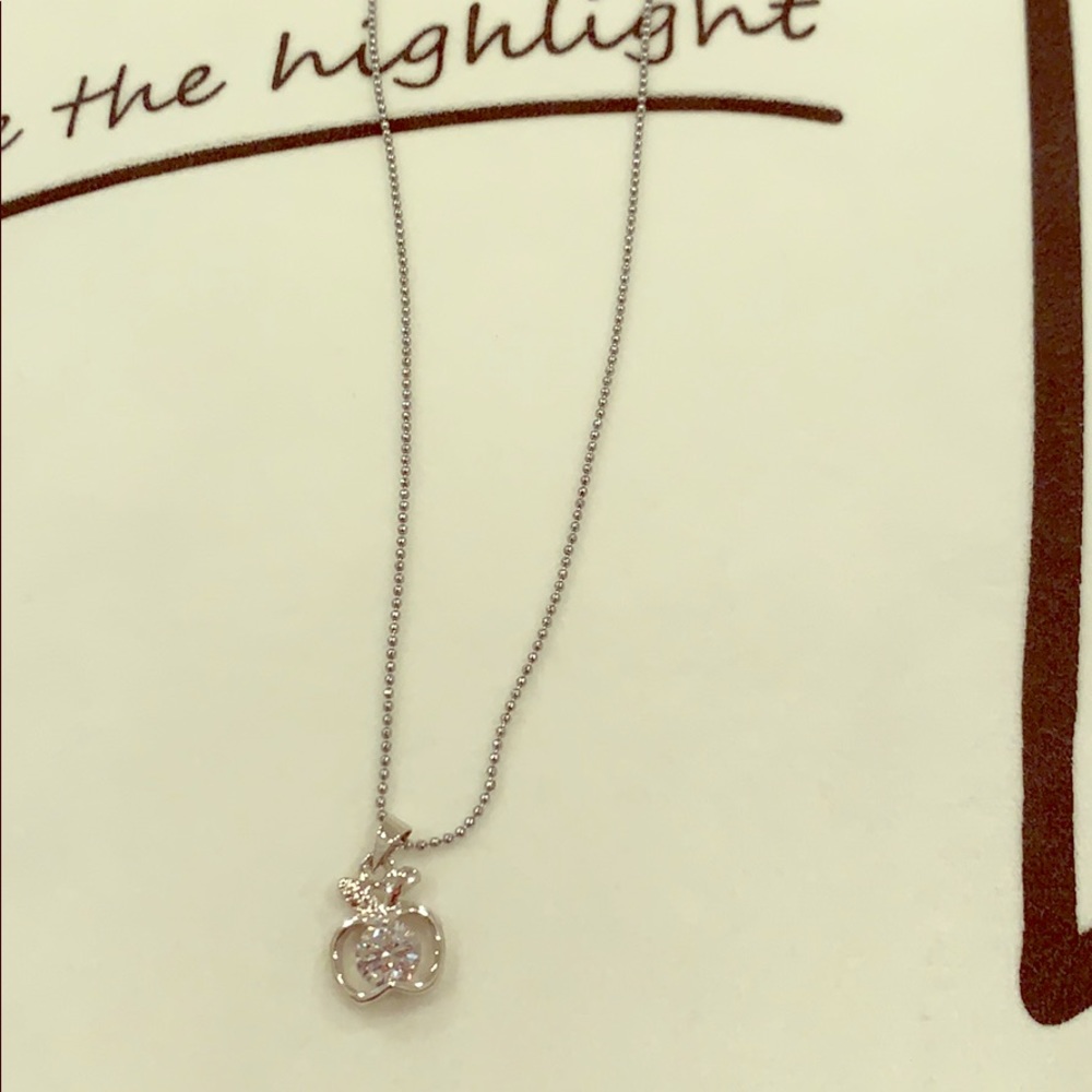 Cute Apple necklace